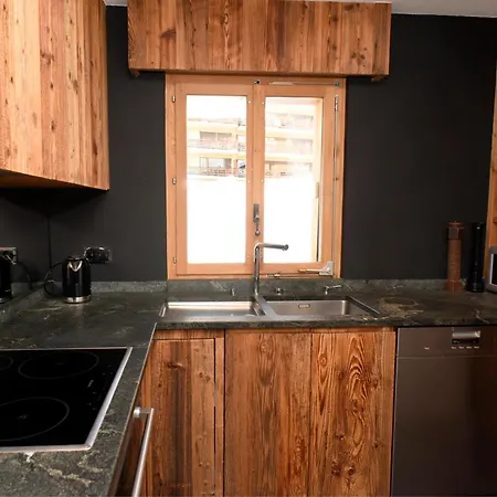 Apartament B L A C K B I R D V E R B I E R Tres Rare Et Exclusif Penthouse De 160 M2