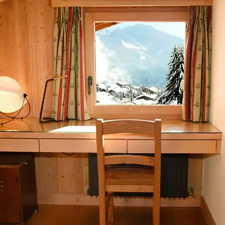 Apartament B L A C K B I R D V E R B I E R Tres Rare Et Exclusif Penthouse De 160 M2 Verbier