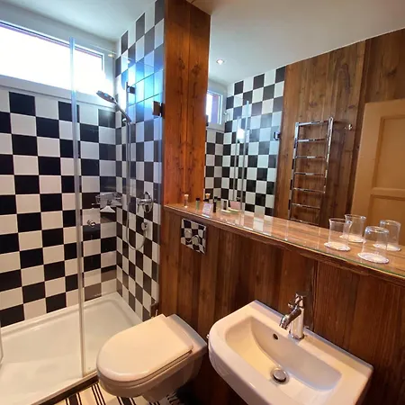 B L A C K B I R D V E R B I E R Tres Rare Et Exclusif Penthouse De 160 M2 아파트
