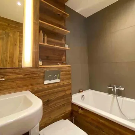 B L A C K B I R D V E R B I E R Tres Rare Et Exclusif Penthouse De 160 M2 아파트 베르비에