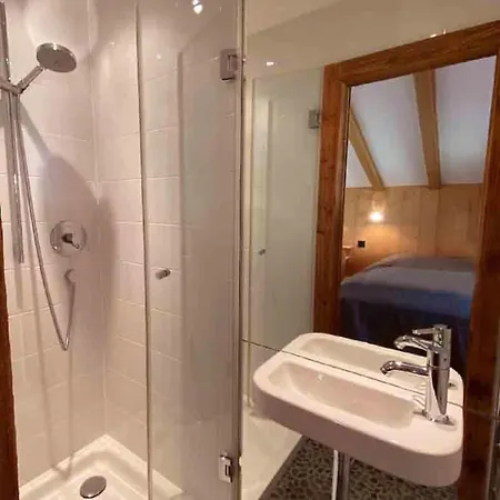 B L A C K B I R D V E R B I E R Tres Rare Et Exclusif Penthouse De 160 M2 דירה